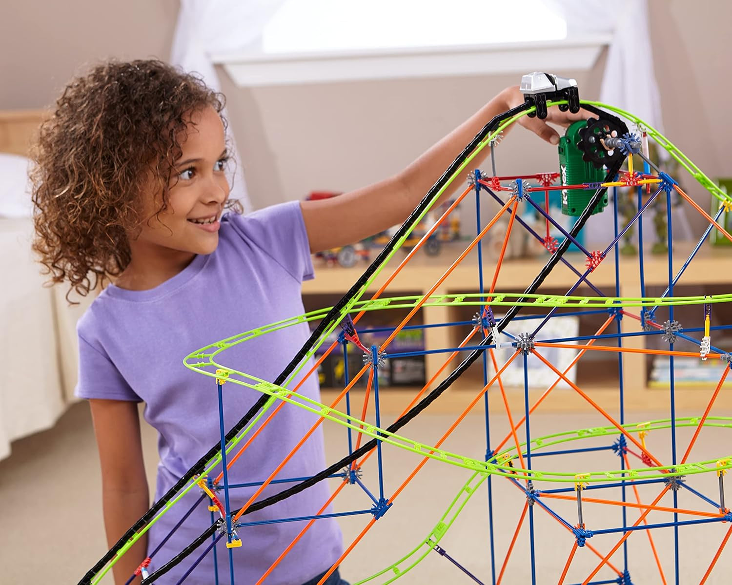 K'NEX 51438 Typhoon Frenzy rutsjebane, 2-i-1 model farverigt byggesæt til drenge og piger, 19 fods legetøj, 640 dele børnebyggesæt til børn i alderen 9 år +