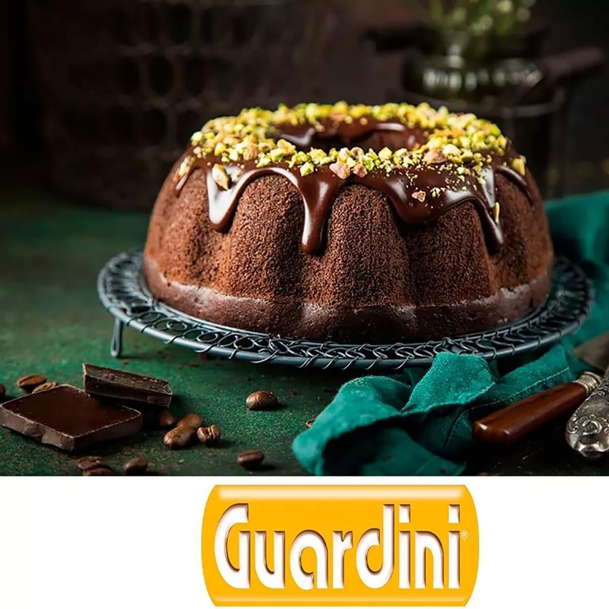 Rossana, Buddingform med kegle 23 cm, non-stick belægning, rød/grå farve, rustfrit stål Forme og bageplader Naty Shop