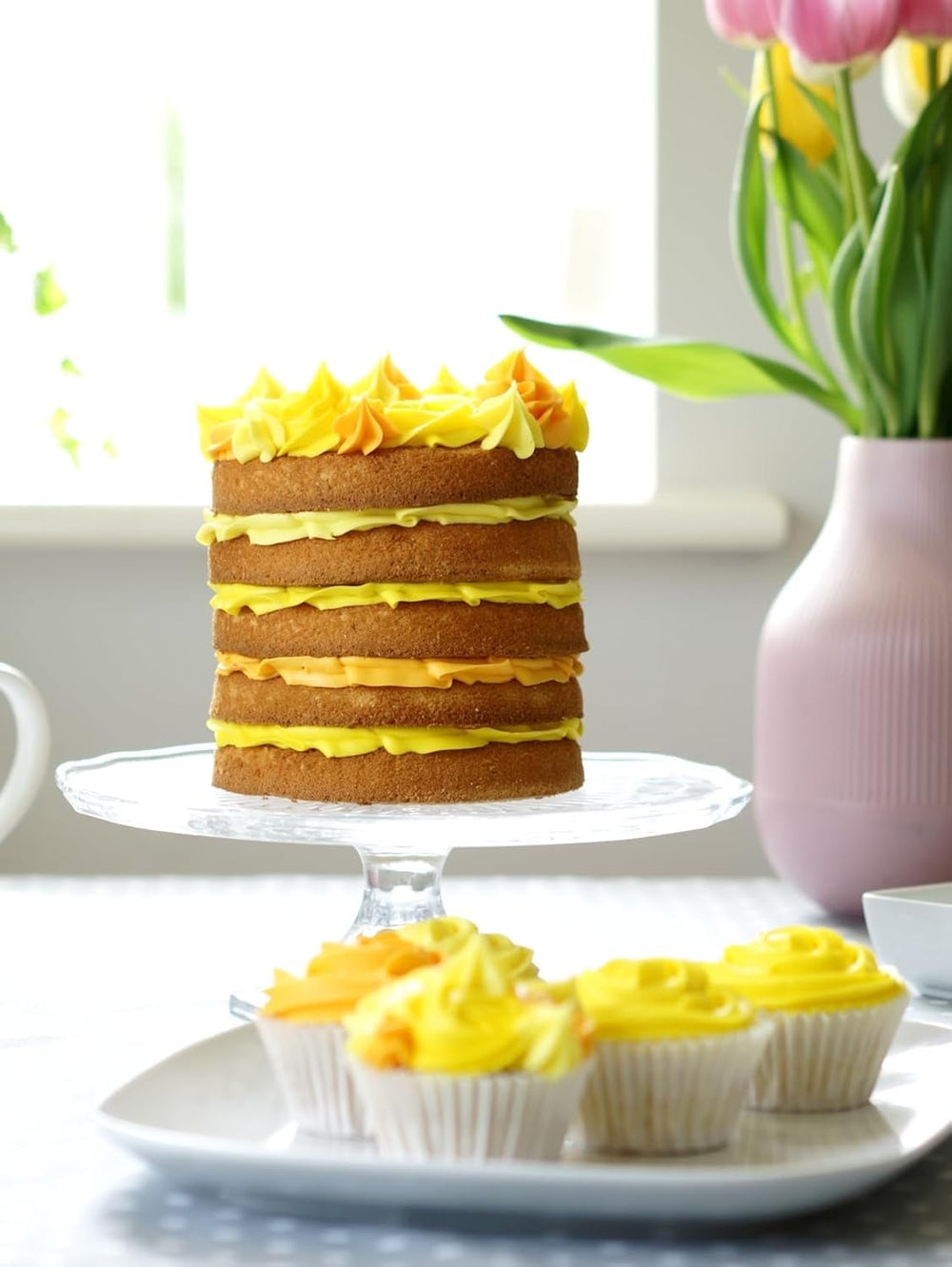 Coloranți alimentari pentru paste Sugarflair, galben, set de 4, coloranți alimentari pentru paste, fondant, marțipan, pastă de zahăr, cremă de unt și multe altele: narcisă, galben canar, galben ou cremă, pepene galben - set de 4