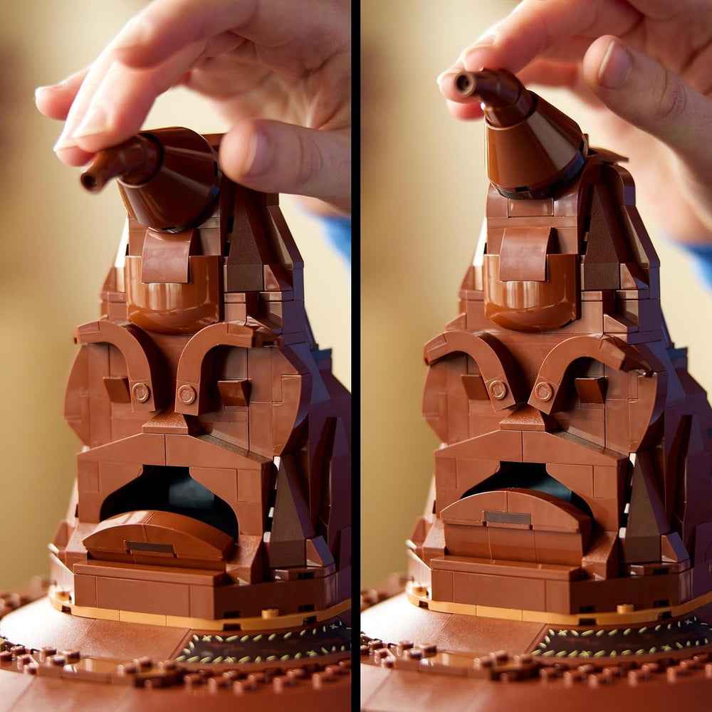 LEGO Harry Potter Talking Hat Hogwarts Model Voksen Film Gave Til Kvinder Mænd Mor Far Med 31 tilfældige lydkombinationer Sorterer dig ind i dit Hogwarts Hus 76429 Byggesæt Besuche den LEGO-Store