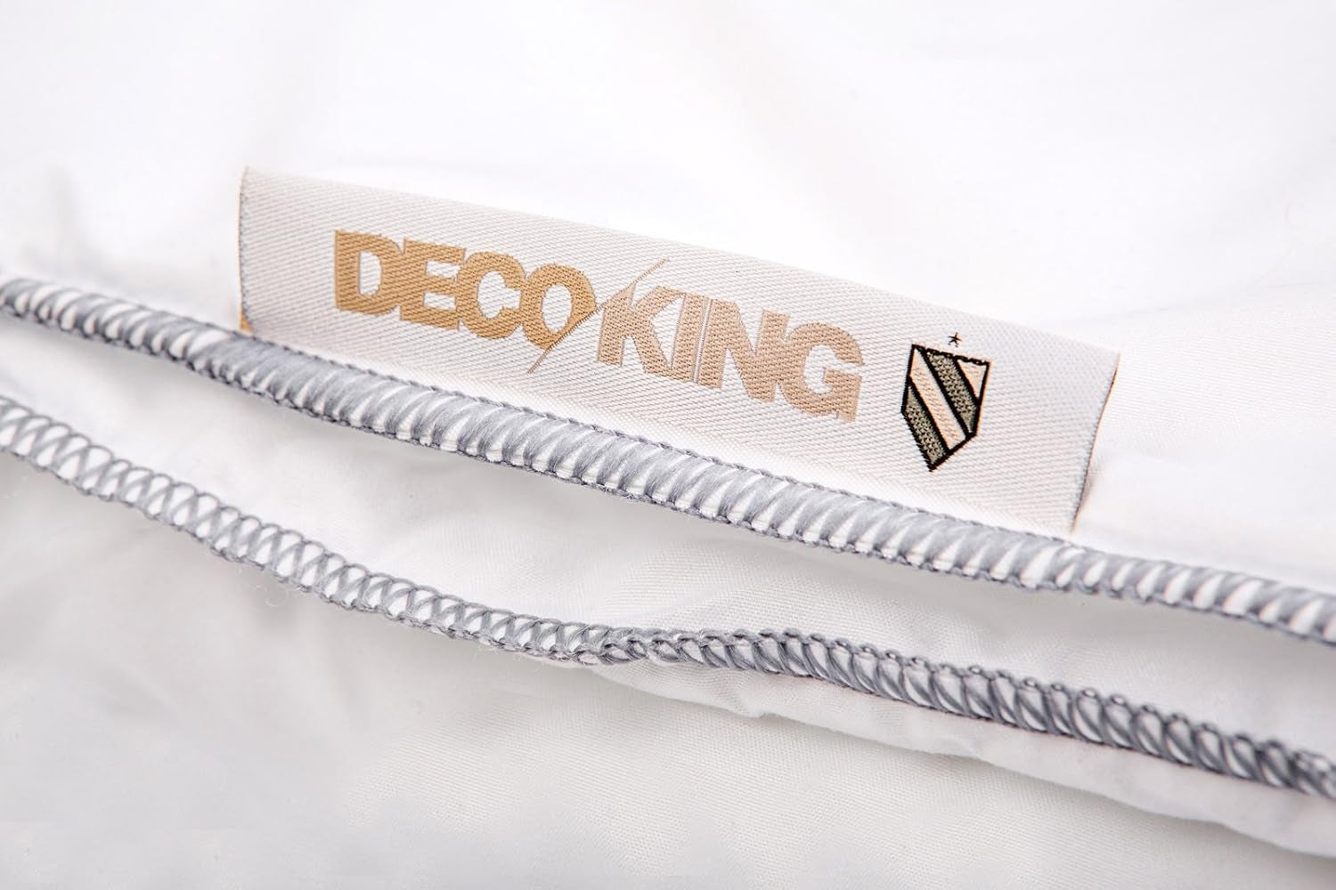 Decoking 135X200 Plapumă de vară Plapumă matlasată Antialergică Pentru alergici Plapumă de vară 100% microfibră 800G Libra Plapumi si pilote Naty Shop