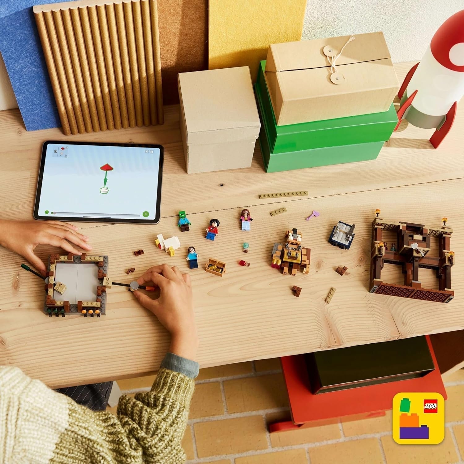 LEGO Minecraft Forest Manor med boksering - Gamersæt med zombier og Oberborst - Interaktivt byggelegetøj med udstyr og baner - Gave til drenge og piger 10+ - 21272 Byggesæt Besuche den LEGO-Store