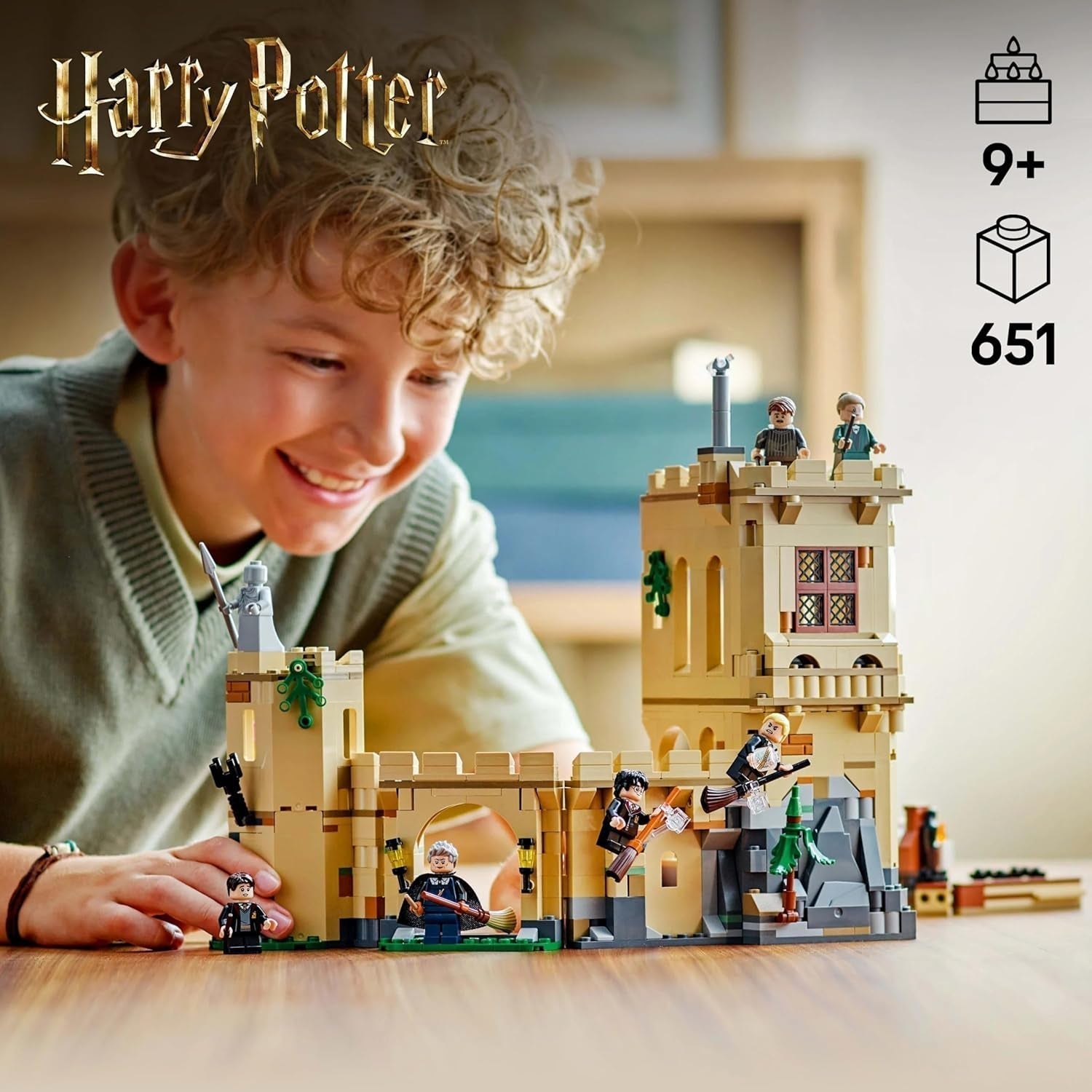Hogwarts Castle LEGO Harry Potter: Flying Lessons Adventure Legesæt med 6 samlebare minifigurer inklusive Draco Malfoy og Professor McGonagall Rollespilssæt for drenge og piger 9 år 76447 Byggesæt Besuche den LEGO-Store