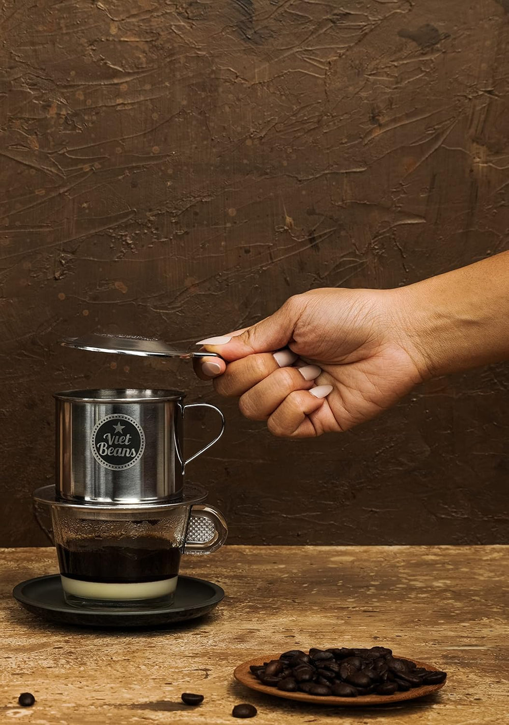 VietBeans KEO - Schokoladiger Kaffee – Ganze Kaffeebohnen - Geröstet in Butter, Whisky und Rum - Intensiver Schoko-Geschmack - Aroma: Schokolade – 250g