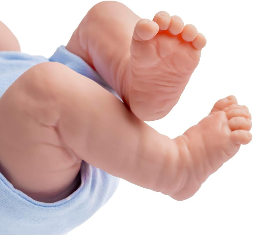jc toys 102-18540 – Kinderpuppe, Körper aus Gummi, Blaue Kleidung mit Punkten, 36 cm