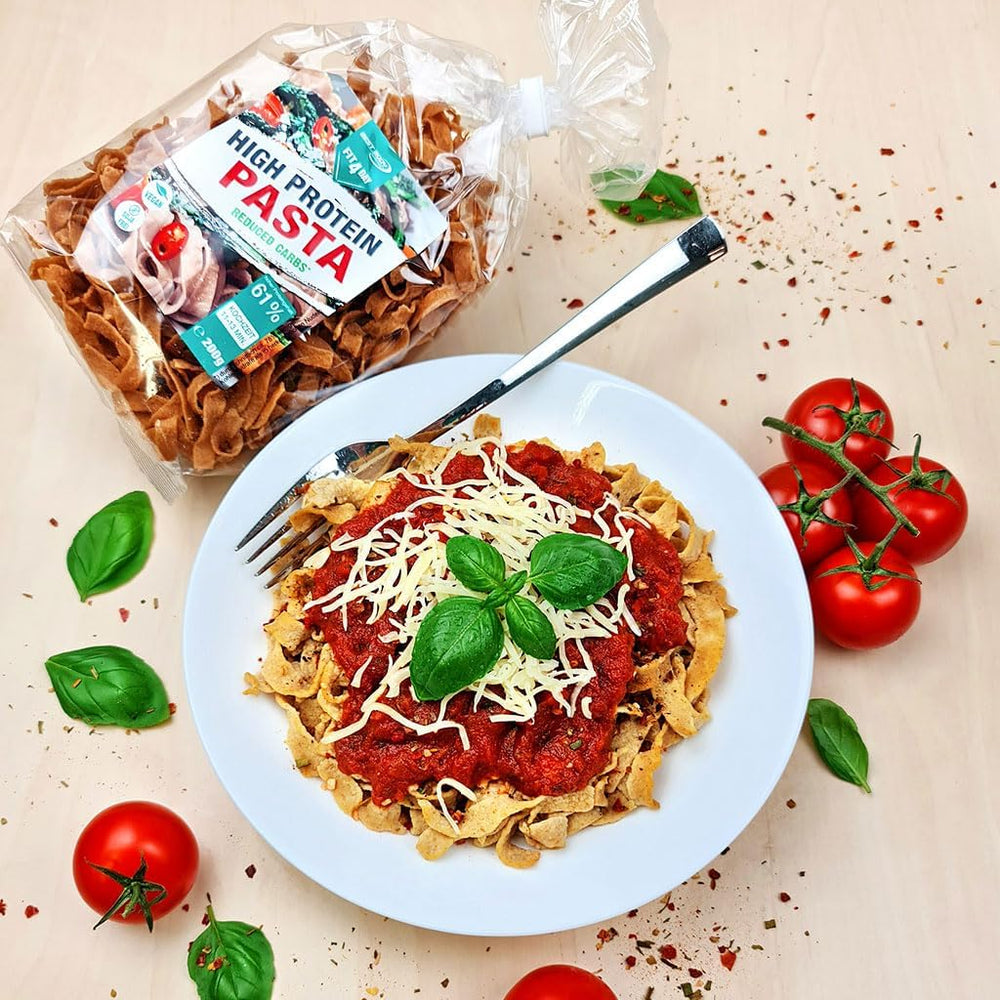 Best Body Nutrition Protein Pasta 6 x 200 g - Fit4Day High Protein Tagliatelle - 61% Protein, Low Carb, Vegan & Lactose Fri, Soja Fri - Højkvalitets Ærteprotein - Til Low Carb diæter