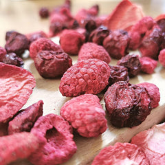 Freeze Dried Fruit Red Fruit Mix | XL 300g Freeze Dried Strawberries Raspberries Sour Cherries Dried Fruit Mix | Freeze Dried Fruit Strawberry Raspberry Sour Cherry | ZingyZoo Produse deshidratate Naty Shop