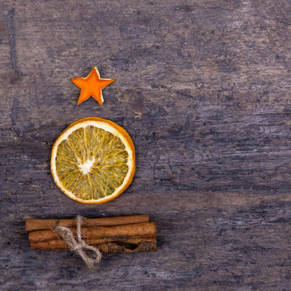 QISU | Felii de portocale uscate în vid 200 g (calitate liofilizată) | Pentru produse de patiserie, cocktailuri, ceai, vin fiert, decorațiuni | 100% portocale, fără zahăr adăugat Produse deshidratate Naty Shop