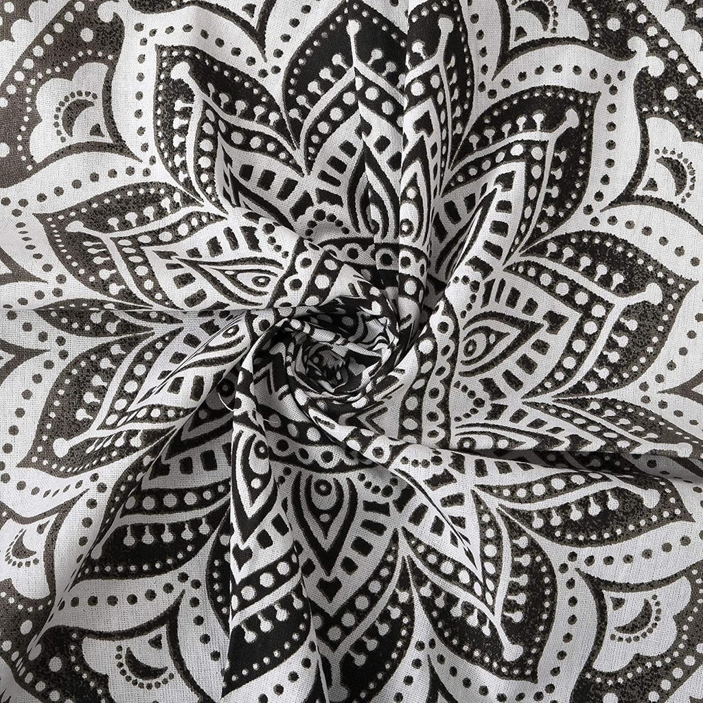 Tapiserie tapiterie mandala grey black wall cloth Casa - Accesorii si Decoratiuni Naty Shop